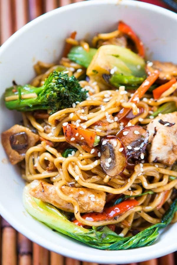 30 Quick and Easy Dinners - 13 Chicken Stir Fry