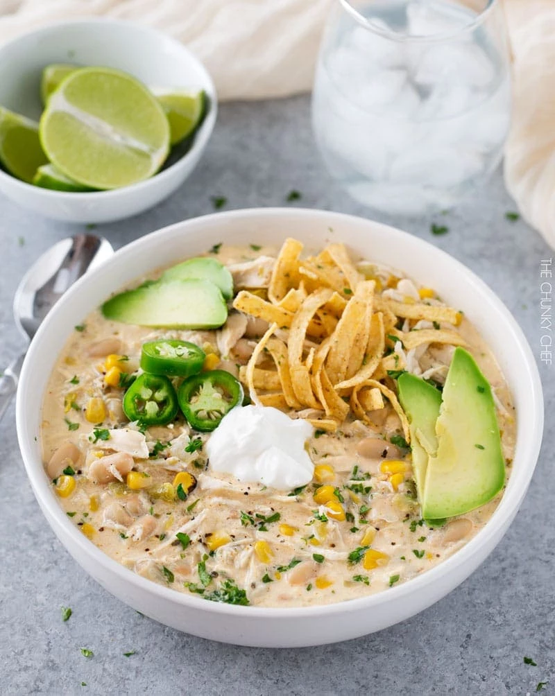 20 Slow Cooker Recipes - Slow Cooker Creamy White Chicken Chili
