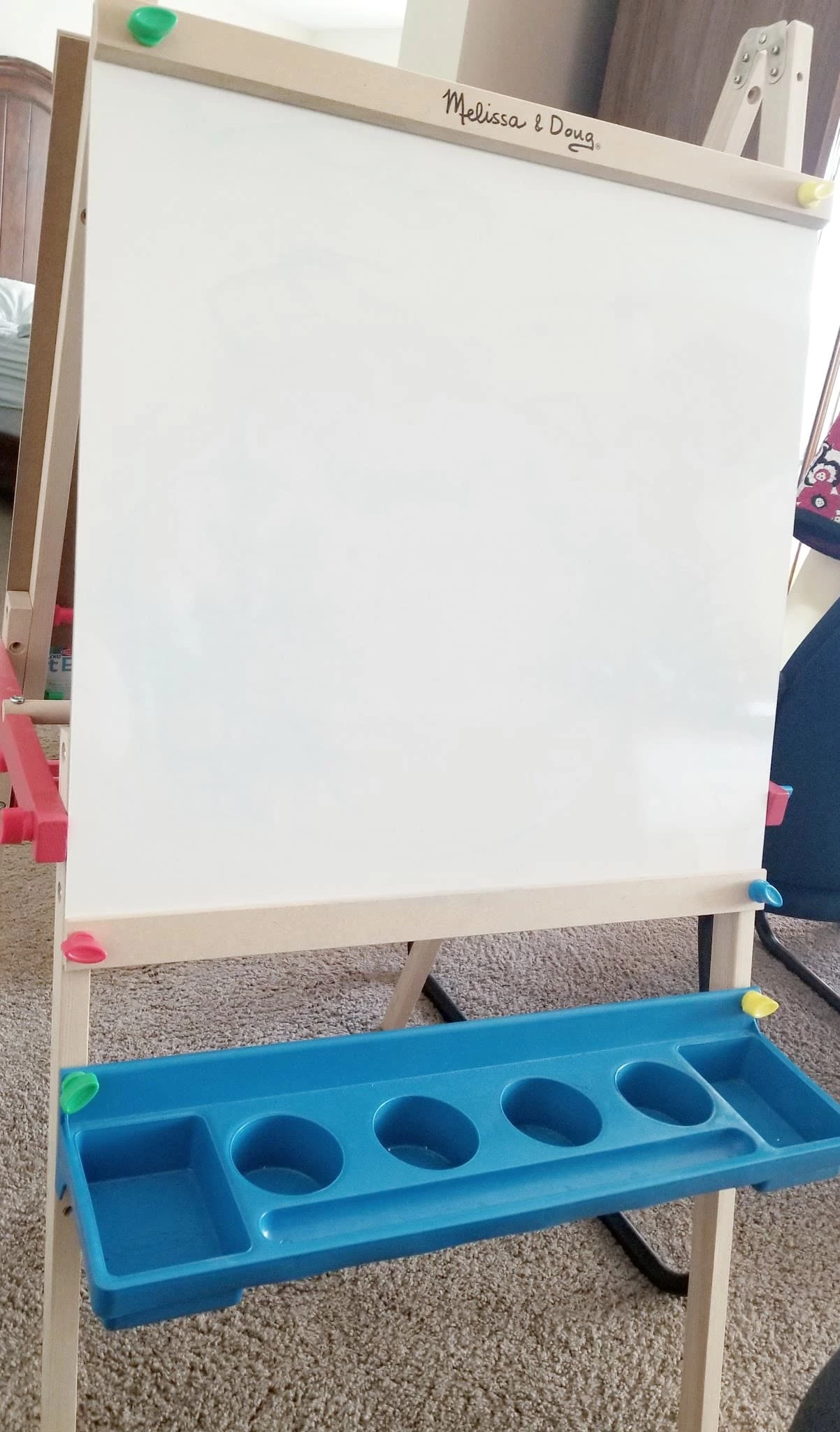 Creative Toys for Toddlers - Melissa and Doug Easel Review 3